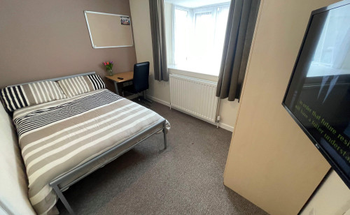Bedroom 1 at 3A Ainsley Court